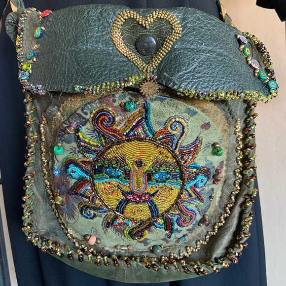 Gossamer Wings by Barbara Grimes * RARE * Custom Handmade Leather Beaded Bag - Picture 2 of 16